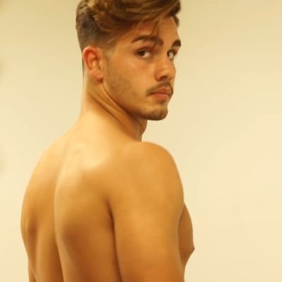 chaste's profile picture