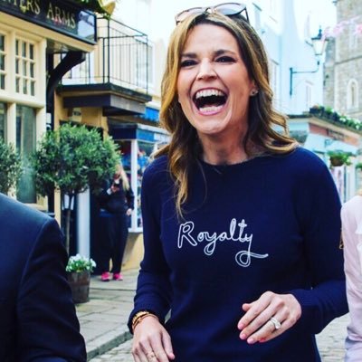 SavannahGuthrie's profile picture
